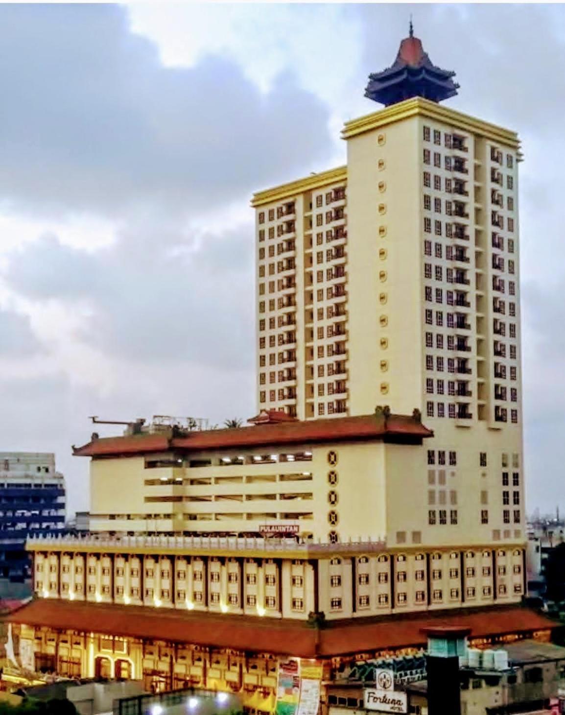 2Br Lucky Tower Residence Jakarta Old Town Top Floor Condo Esterno foto