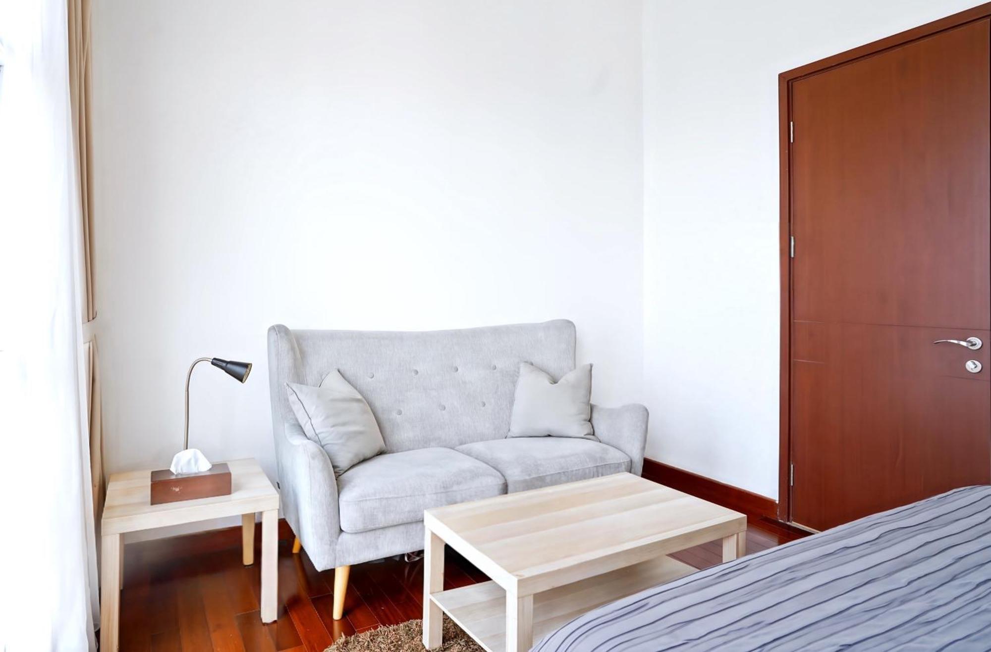 2Br Lucky Tower Residence Jakarta Old Town Top Floor Condo Esterno foto